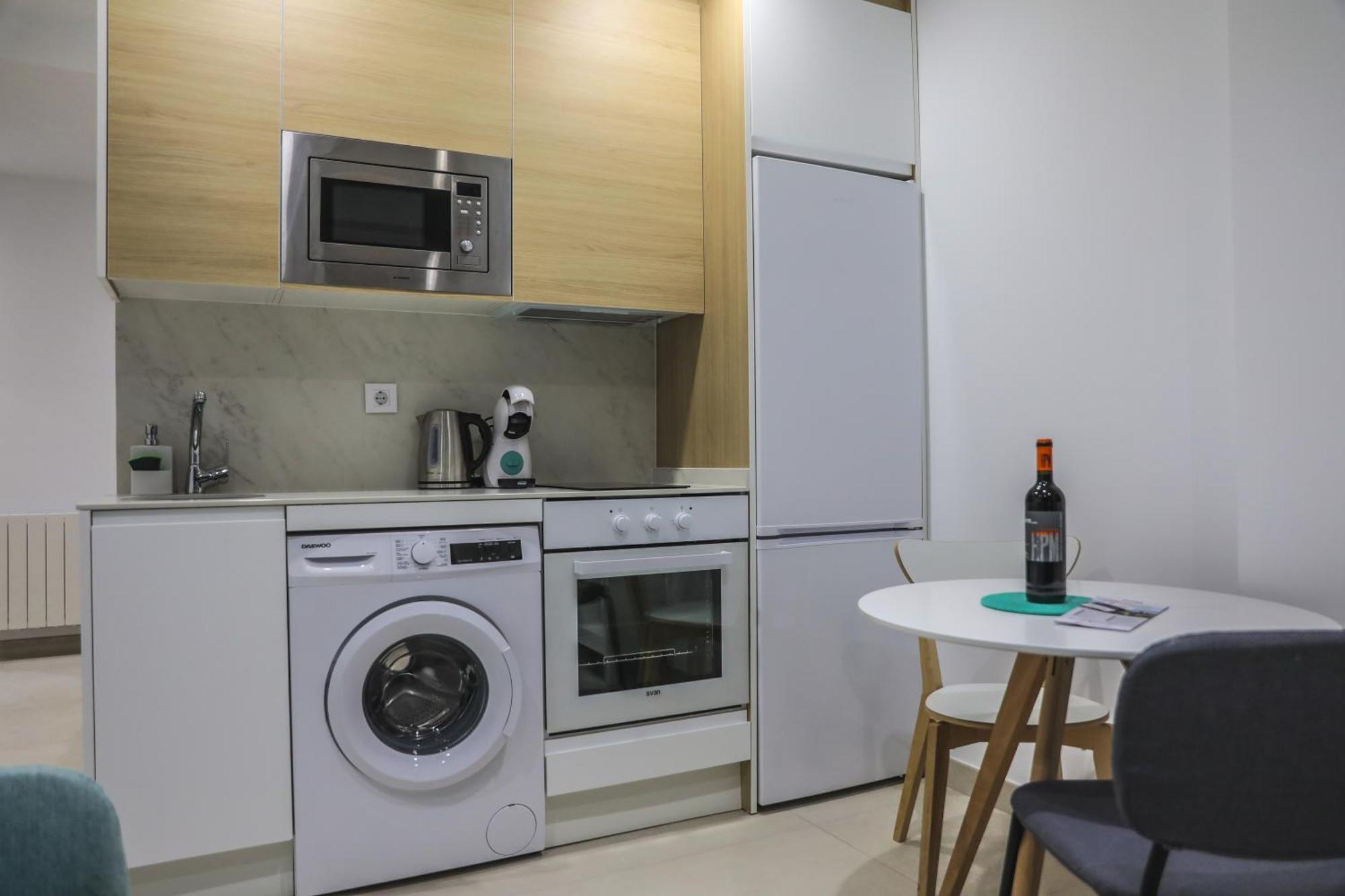 Apartamentos Sudestada Logroño Eksteriør bilde