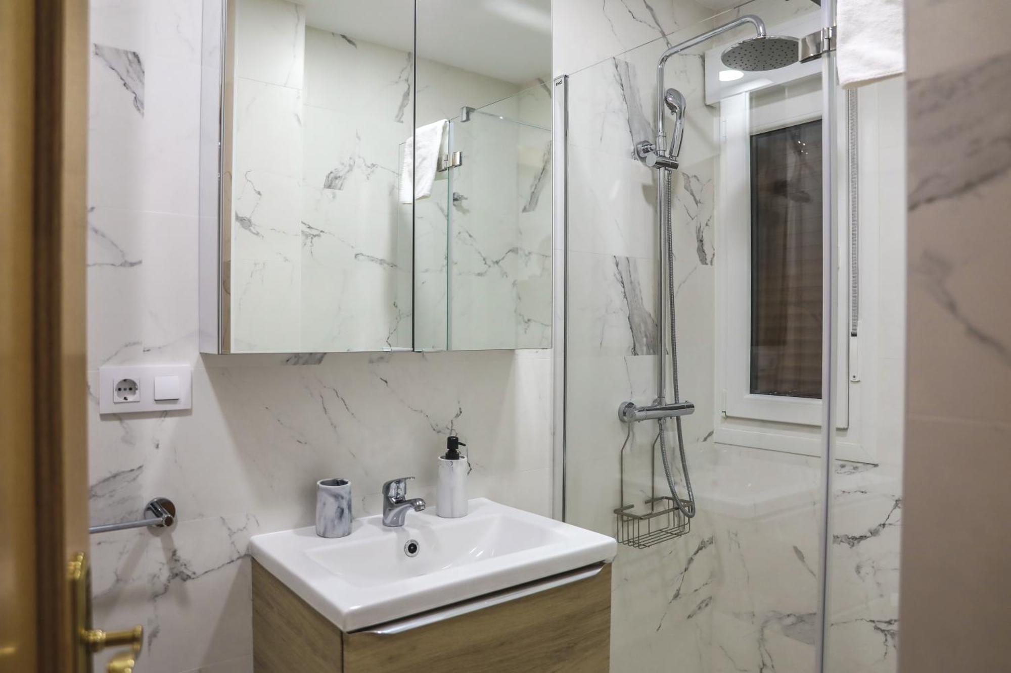 Apartamentos Sudestada Logroño Eksteriør bilde